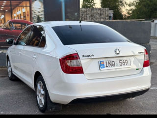 Skoda Rapid foto 4