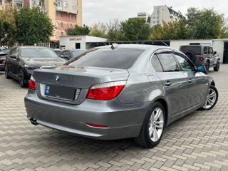 BMW 5 Series foto 5