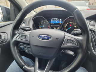 Ford Focus foto 7