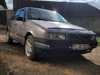 Volkswagen Passat foto 1