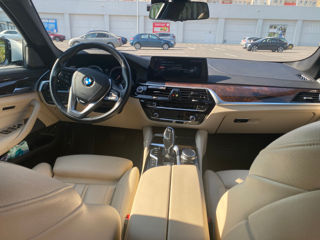 BMW 5 Series foto 6