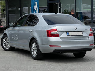 Skoda Octavia foto 5