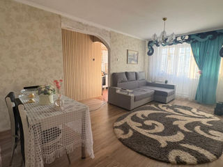 3-комн. кв., 64 м², 4/5 эт.