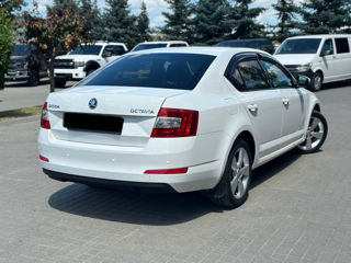 Skoda Octavia foto 4