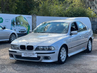 BMW 5 Series foto 7