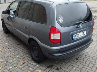 Opel Zafira foto 5