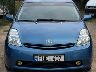 Toyota Prius foto 1