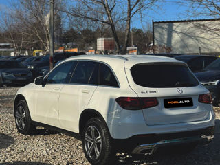 Mercedes GLC foto 5