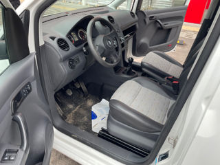 Volkswagen Caddy foto 3