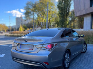 Hyundai Sonata foto 2