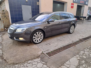 Opel Insignia foto 2