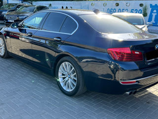 BMW 5 Series foto 3