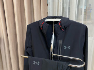 Costum under armour M