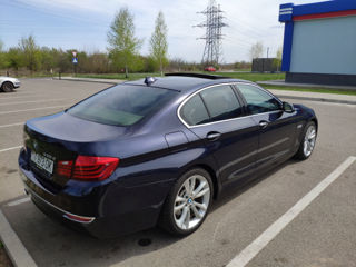 BMW 5 Series foto 5