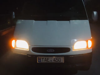 Ford Transit Connect foto 3