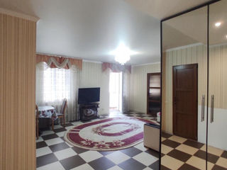 Apartament cu 2 camere, 54 m², Centru, Chișinău foto 8