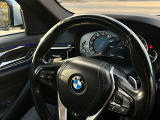 BMW 5 Series foto 7