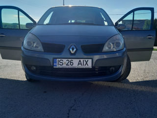 Renault Scenic foto 9