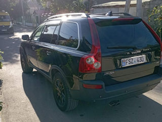 Volvo XC90 foto 4