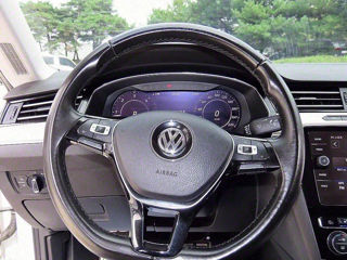 Volkswagen Arteon foto 8