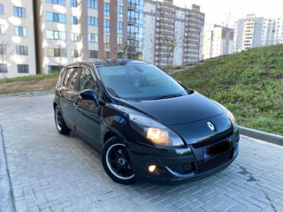 Renault Scenic foto 3