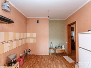 Apartament cu 3 camere, 73 m², Râșcani, Chișinău foto 3