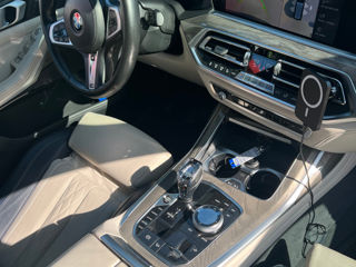 BMW X7 фото 9