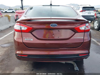 Ford Fusion foto 15