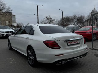 Mercedes E-Class foto 6