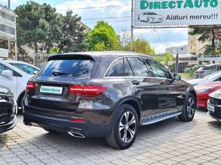 Mercedes GLC foto 2