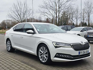 Skoda Superb foto 3