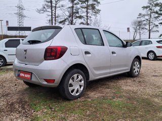 Dacia Sandero foto 4