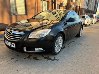 Opel Insignia foto 2