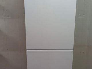 Холодильник премиум класса Miele с большой морозильной камерой из Германии foto 2