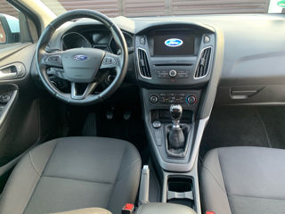 Ford Focus foto 7