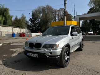 BMW X5 foto 4