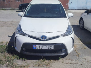 Toyota Prius + foto 1