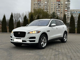 Jaguar F-PACE foto 2