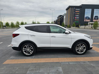 Hyundai Santa FE foto 3