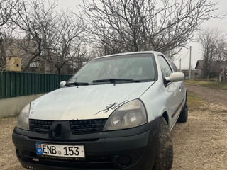 Renault Clio foto 7