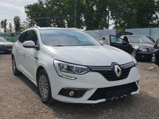 Renault Megane foto 2