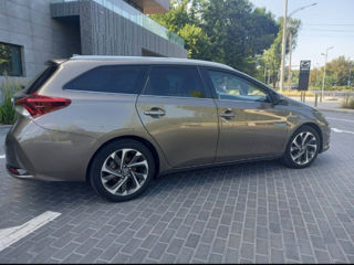 Toyota Auris foto 4