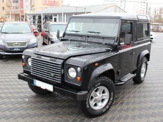 Land Rover Defender foto 1