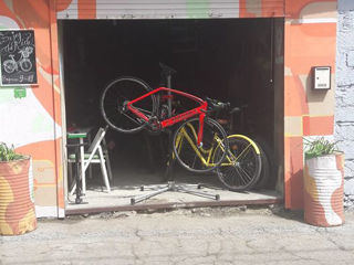 Service biciclete (reparația bicicletelor) Велосервис (ремонт велосипедов) в центре Кишинева foto 4