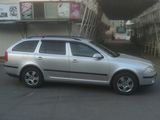 Skoda Octavia foto 3