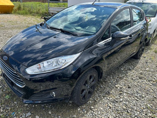 Ford Fiesta foto 7