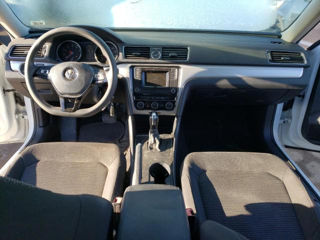 Volkswagen Passat foto 8