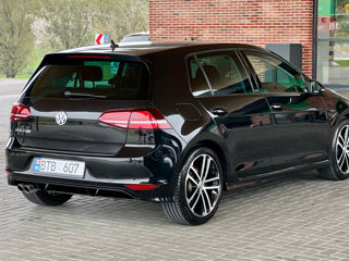 Volkswagen Golf foto 2