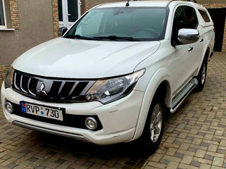 Mitsubishi L200 foto 4