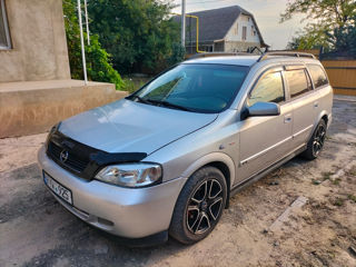 Opel Astra foto 2